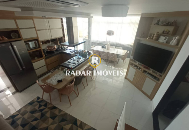 Imagem Casa com 5 Quartos à Venda, 250 m² em Recanto Das Dunas - Cabo Frio Imagem Casa com 5 Quartos à Venda, 250 m² em Recanto Das Dunas - Cabo Frio