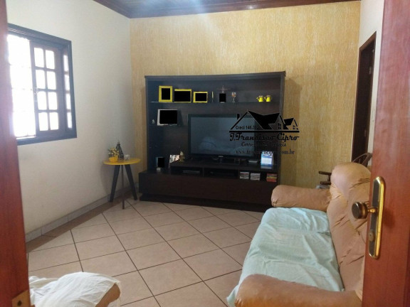 Imagem Casa com 4 Quartos à Venda, 194 m² em Pedregulho - Guaratinguetá Imagem Casa com 4 Quartos à Venda, 194 m² em Pedregulho - Guaratinguetá