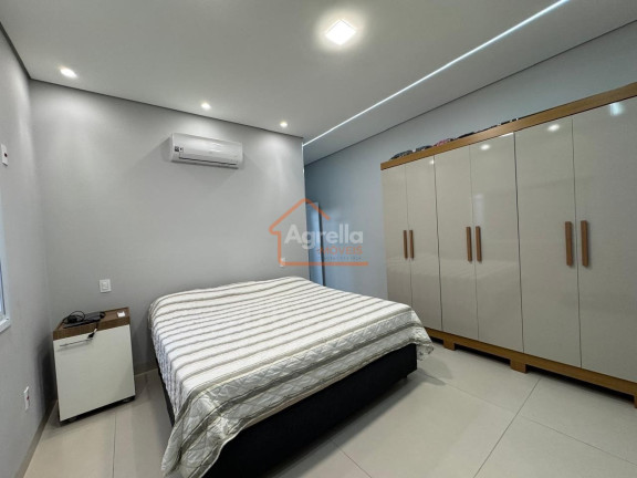 Imagem Casa com 3 Quartos à Venda, 180 m² em Residencial Do Bosque - Mogi Mirim Imagem Casa com 3 Quartos à Venda, 180 m² em Residencial Do Bosque - Mogi Mirim