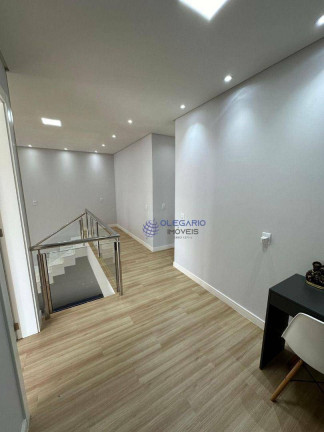 Imagem Sobrado com 4 Quartos à Venda, 388 m² em Centro - Balneário Piçarras Imagem Sobrado com 4 Quartos à Venda, 388 m² em Centro - Balneário Piçarras