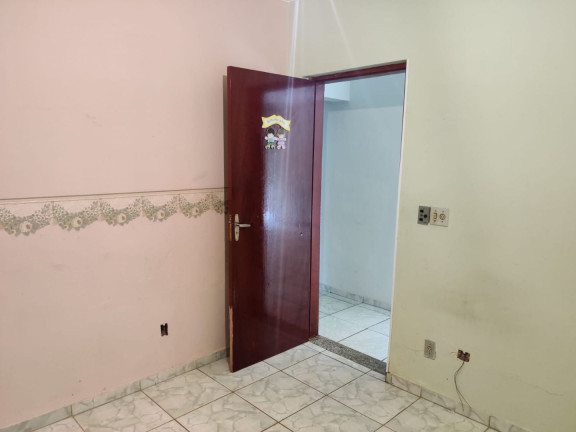 Imagem Imóvel com 4 Quartos à Venda, 176 m² em Parque São Quirino - Campinas Imagem Imóvel com 4 Quartos à Venda, 176 m² em Parque São Quirino - Campinas
