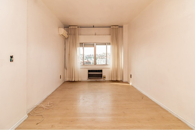 Imagem Apartamento com 3 Quartos à Venda, 78 m² em Centro Histórico - Porto Alegre Imagem Apartamento com 3 Quartos à Venda, 78 m² em Centro Histórico - Porto Alegre