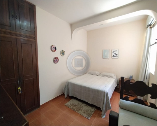 Imagem Casa com 5 Quartos à Venda, 360 m² em Vila Mauricéia - Montes Claros