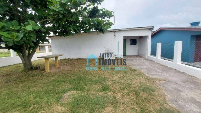 Casa com 4 Quartos à Venda, 300 m² em Magistério - Balneário Pinhal