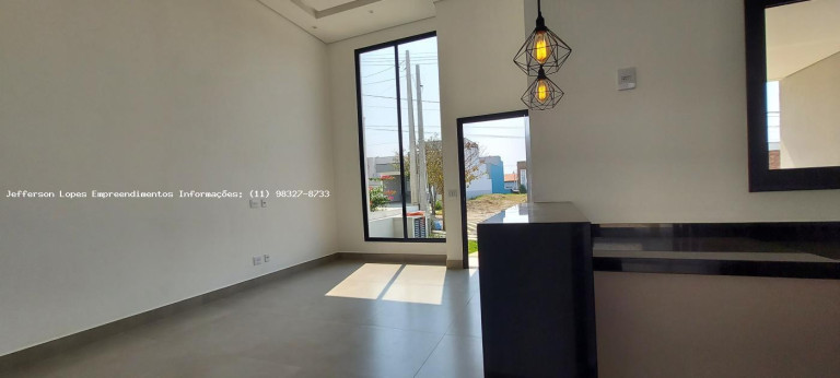 Imagem Casa com 3 Quartos à Venda, 105 m² em Village Moutonnée - Salto