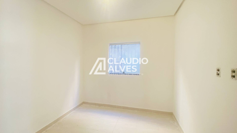 Imagem Casa com 5 Quartos à Venda, 300 m² em Conceição - Feira De Santana Imagem Casa com 5 Quartos à Venda, 300 m² em Conceição - Feira De Santana