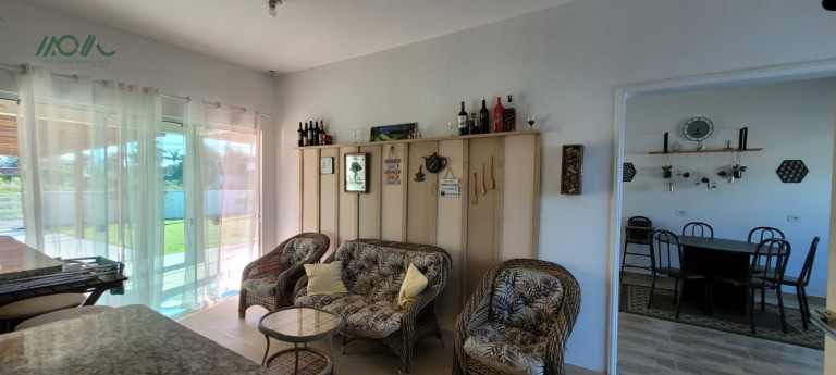 Imagem Casa com 3 Quartos à Venda, 160 m² em Recanto Do Farol - Itapoá