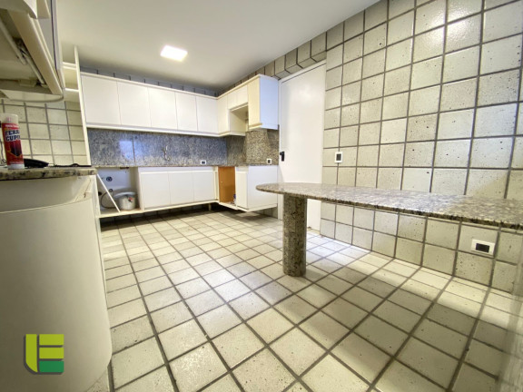 Imagem Apartamento com 4 Quartos à Venda, 201 m² em Espinheiro - Recife