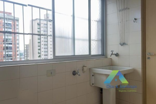 Imagem Apartamento com 3 Quartos à Venda, 100 m² em Itaim Bibi - São Paulo Imagem Apartamento com 3 Quartos à Venda, 100 m² em Itaim Bibi - São Paulo
