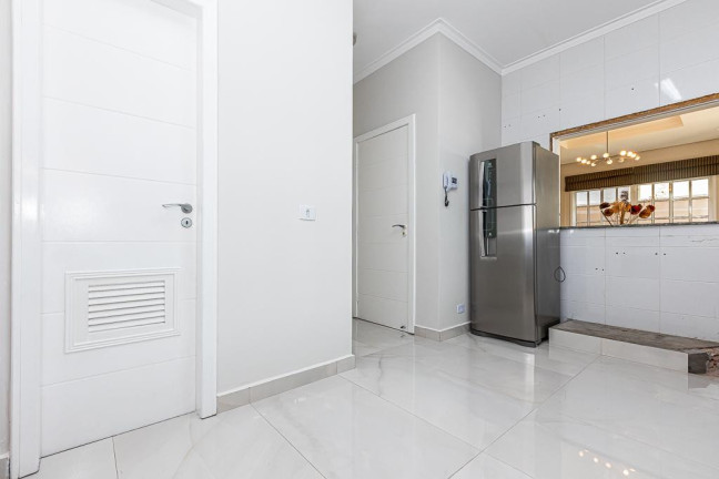 Imagem Casa com 4 Quartos à Venda, 290 m² em São Braz - Curitiba