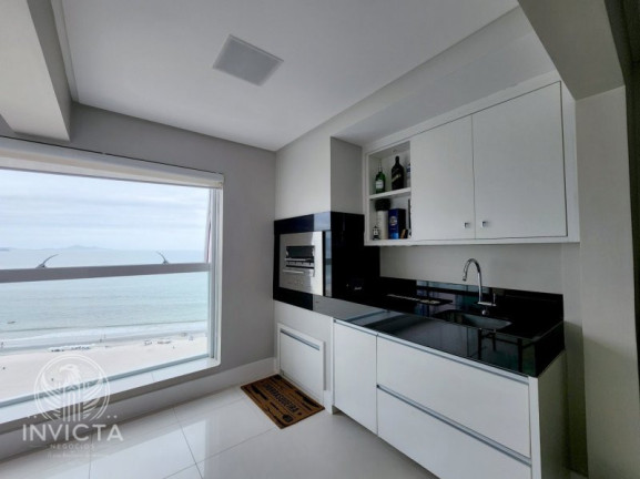 Imagem Apartamento com 3 Quartos à Venda, 200 m² em Centro - Balneário Camboriú