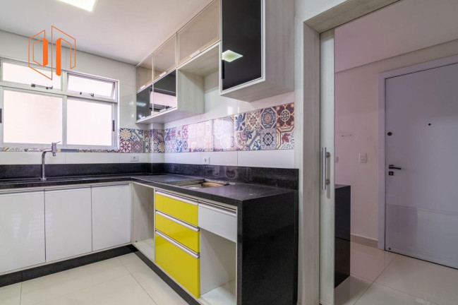 Imagem Apartamento com 3 Quartos à Venda, 123 m² em Cabral - Curitiba Imagem Apartamento com 3 Quartos à Venda, 123 m² em Cabral - Curitiba