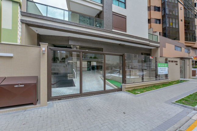 Imagem Apartamento com 1 Quarto à Venda, 30 m² em água Verde - Curitiba