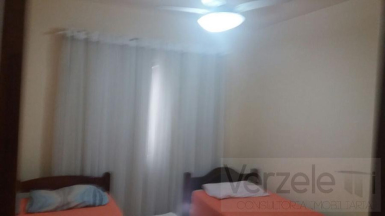 Imagem Apartamento com 3 Quartos para Temporada, 130 m² em Meia Praia - Itapema