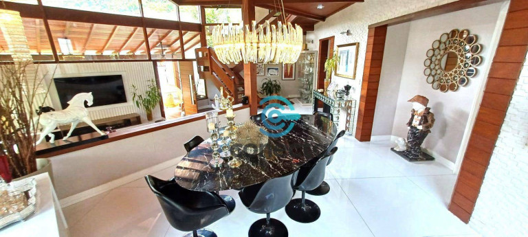 Imagem Casa com 3 Quartos à Venda, 350 m² em Itaipu - Niterói Imagem Casa com 3 Quartos à Venda, 350 m² em Itaipu - Niterói