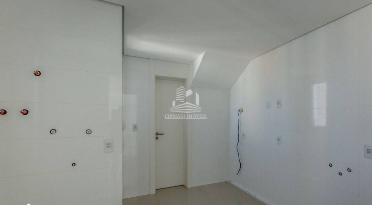 Imagem Apartamento com 3 Quartos à Venda,  em Centro - Balneário Camboriú