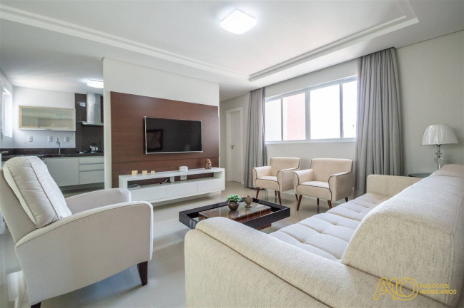 Imagem Apartamento com 4 Quartos à Venda, 143 m² em Barra Sul - Balneário Camboriú Imagem Apartamento com 4 Quartos à Venda, 143 m² em Barra Sul - Balneário Camboriú