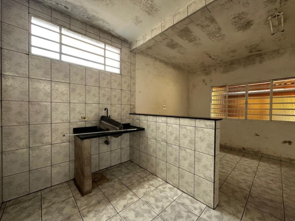 Imagem Casa com 4 Quartos à Venda, 212 m² em Vila Amorim - Suzano Imagem Casa com 4 Quartos à Venda, 212 m² em Vila Amorim - Suzano