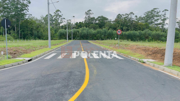 Terreno à Venda, 490 m² em Cristo Rei - Içara