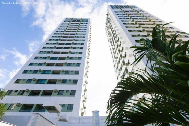 Apartamento com 3 Quartos à Venda, 61 m² em Encruzilhada - Recife