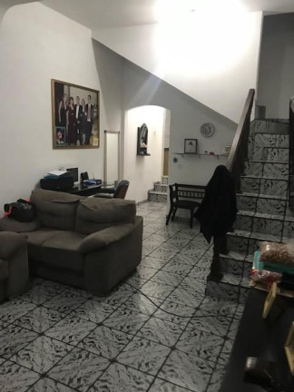 Imagem Sobrado com 4 Quartos à Venda, 225 m² em Jardim Cristiane - Santo André Imagem Sobrado com 4 Quartos à Venda, 225 m² em Jardim Cristiane - Santo André