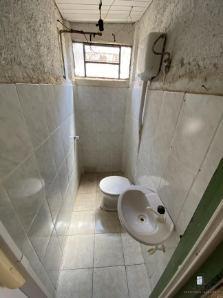 Imagem Casa com 2 Quartos à Venda, 128 m²