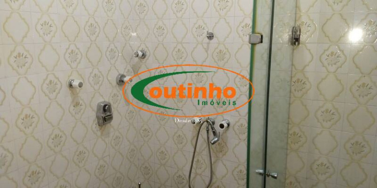 Imagem Cobertura com 3 Quartos à Venda, 135 m² em Tijuca - Rio De Janeiro Imagem Cobertura com 3 Quartos à Venda, 135 m² em Tijuca - Rio De Janeiro