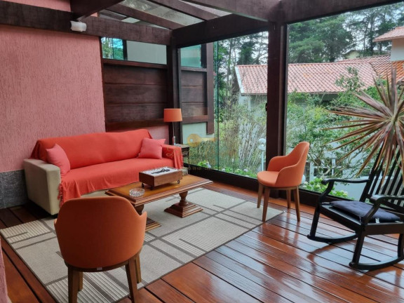 Imagem Casa com 4 Quartos à Venda, 280 m² em Granja Guarani - Teresópolis Imagem Casa com 4 Quartos à Venda, 280 m² em Granja Guarani - Teresópolis