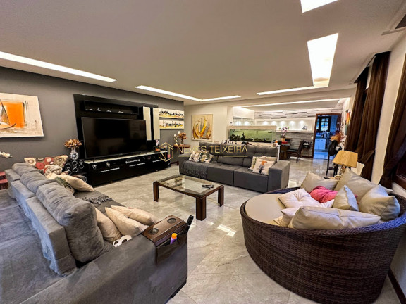 Imagem Casa com 4 Quartos à Venda, 650 m² em Park Way - Brasília Imagem Casa com 4 Quartos à Venda, 650 m² em Park Way - Brasília