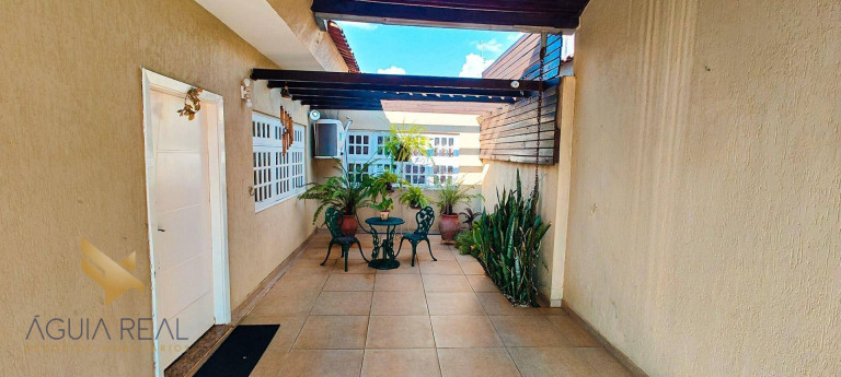 Imagem Casa com 3 Quartos à Venda, 174 m² em Jardim São Lourenço - Campo Grande Imagem Casa com 3 Quartos à Venda, 174 m² em Jardim São Lourenço - Campo Grande