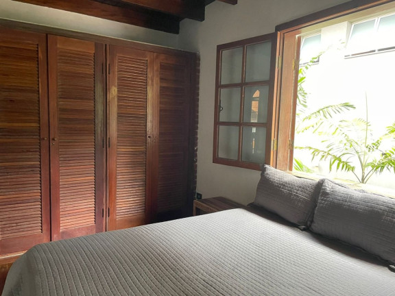 Imagem Imóvel com 5 Quartos à Venda, em Riviera - Bertioga Imagem Imóvel com 5 Quartos à Venda, em Riviera - Bertioga