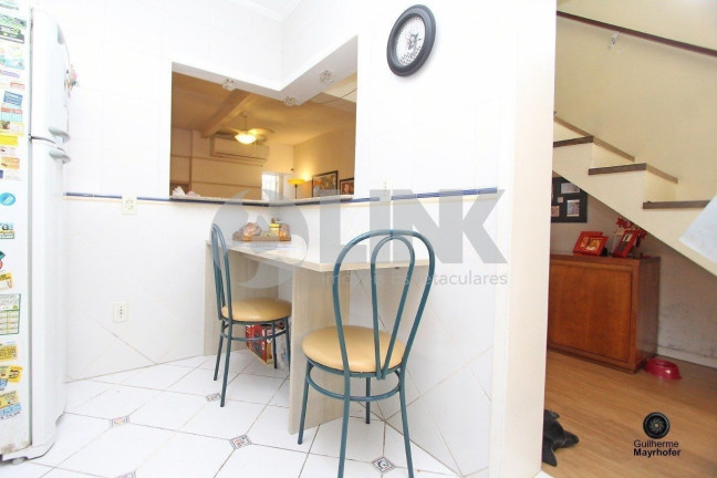 Imagem Casa com 2 Quartos à Venda, 148 m² em Partenon - Porto Alegre Imagem Casa com 2 Quartos à Venda, 148 m² em Partenon - Porto Alegre