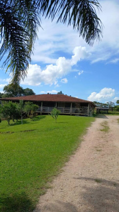 Imagem Chácara à Venda, 4 m² em Curitiba Imagem Chácara à Venda, 4 m² em Curitiba