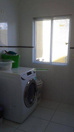 Imagem Sobrado com 3 Quartos à Venda, 206 m² em Atuba - Curitiba Imagem Sobrado com 3 Quartos à Venda, 206 m² em Atuba - Curitiba