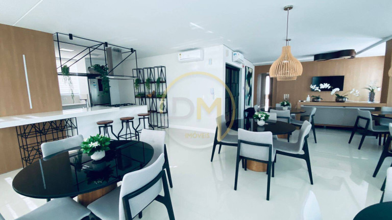 Imagem Apartamento com 3 Quartos à Venda, 142 m² em Centro - Balneário Camboriú Imagem Apartamento com 3 Quartos à Venda, 142 m² em Centro - Balneário Camboriú