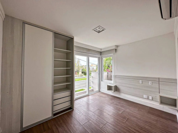 Imagem Casa com 5 Quartos à Venda, 465 m² em Chapéu Do Sol - Porto Alegre