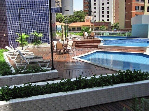 Imagem Apartamento com 2 Quartos à Venda, 56 m² em Meireles - Fortaleza