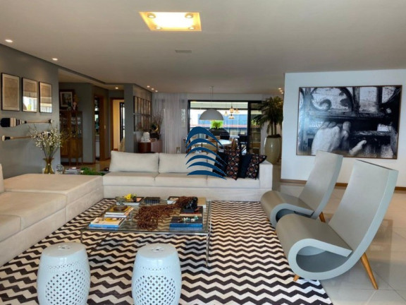 Imagem Imóvel com 4 Quartos à Venda, 330 m² em Barra - Salvador Imagem Imóvel com 4 Quartos à Venda, 330 m² em Barra - Salvador
