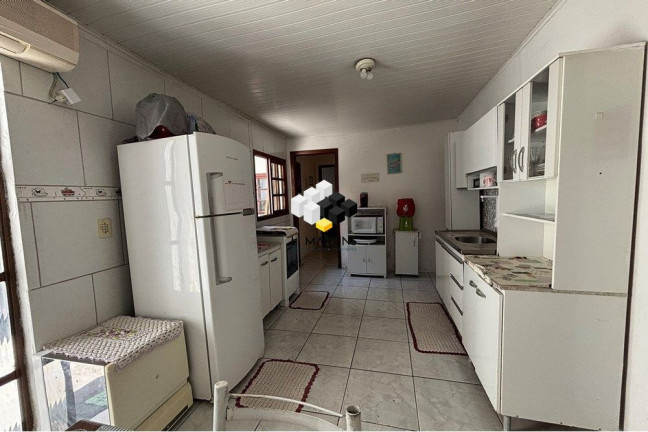 Imagem Casa com 2 Quartos à Venda, 98 m² em Guajuviras - Canoas Imagem Casa com 2 Quartos à Venda, 98 m² em Guajuviras - Canoas