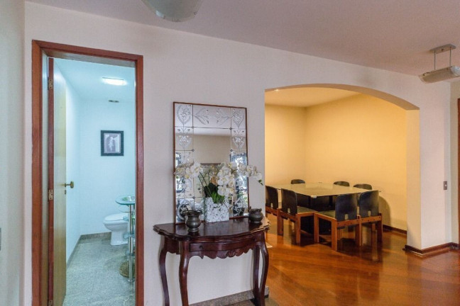 Imagem Apartamento com 4 Quartos à Venda, 185 m² em Moema - São Paulo