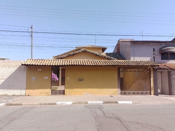 Casa com 3 Quartos à Venda, 213 m² em Jardim Realce - Suzano