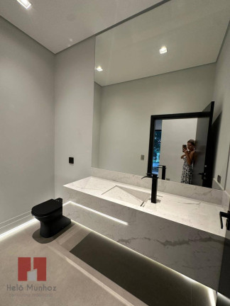Imagem Casa com 4 Quartos à Venda, 840 m² em Alphaville Residencial Um - Barueri Imagem Casa com 4 Quartos à Venda, 840 m² em Alphaville Residencial Um - Barueri