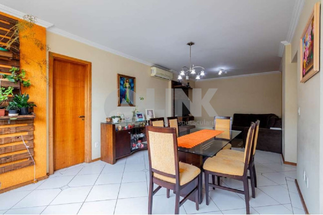 Imagem Apartamento com 3 Quartos à Venda, 106 m² em Jardim Botânico - Porto Alegre