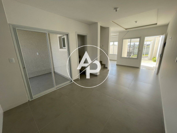 Imagem Sobrado com 3 Quartos à Venda, 99 m² em Oficinas - Ponta Grossa