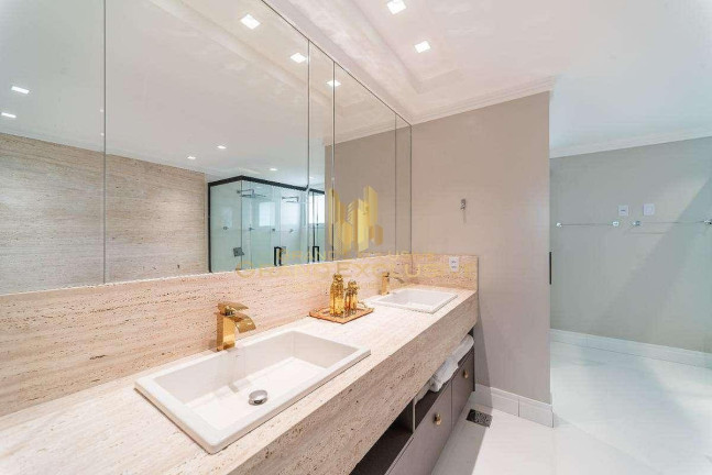 Imagem Apartamento com 4 Quartos à Venda, 283 m² em Centro - Balneário Camboriú Imagem Apartamento com 4 Quartos à Venda, 283 m² em Centro - Balneário Camboriú