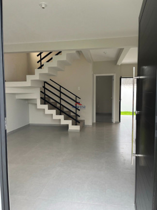 Imagem Sobrado com 3 Quartos à Venda, 180 m² em São João Do Rio Vermelho - Florianópolis Imagem Sobrado com 3 Quartos à Venda, 180 m² em São João Do Rio Vermelho - Florianópolis