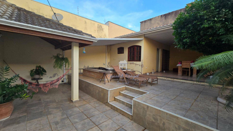 Imagem Casa com 4 Quartos à Venda, 234 m² em Parque Residencial Presidente Médici - Itu Imagem Casa com 4 Quartos à Venda, 234 m² em Parque Residencial Presidente Médici - Itu