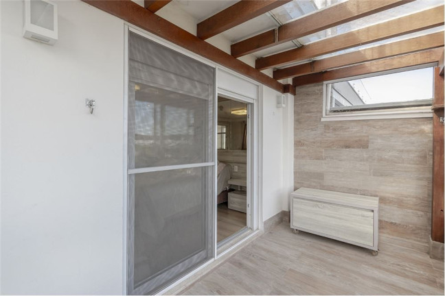 Imagem Casa com 4 Quartos à Venda, 631 m² em Vila Assunção - Porto Alegre Imagem Casa com 4 Quartos à Venda, 631 m² em Vila Assunção - Porto Alegre