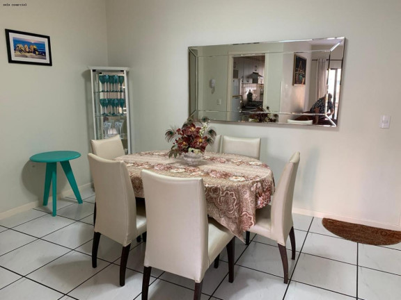 Imagem Apartamento com 3 Quartos para Temporada, 90 m² em Meia Praia - Itapema Imagem Apartamento com 3 Quartos para Temporada, 90 m² em Meia Praia - Itapema