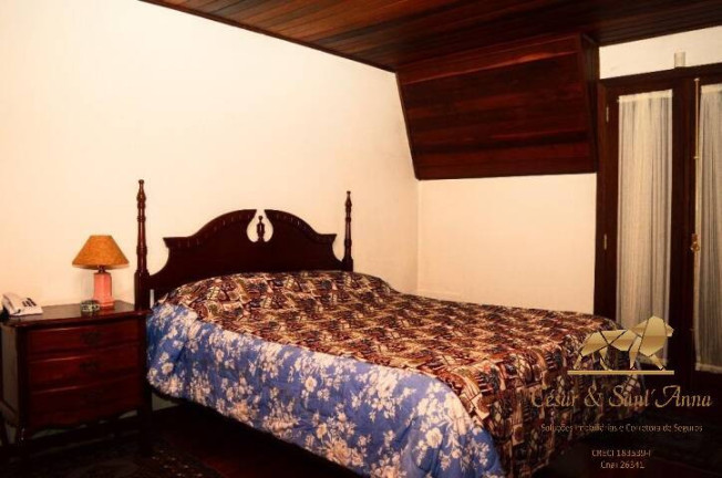 Imagem Casa com 5 Quartos à Venda, 300 m² em Alto Da Boa Vista - Campos Do Jordão Imagem Casa com 5 Quartos à Venda, 300 m² em Alto Da Boa Vista - Campos Do Jordão